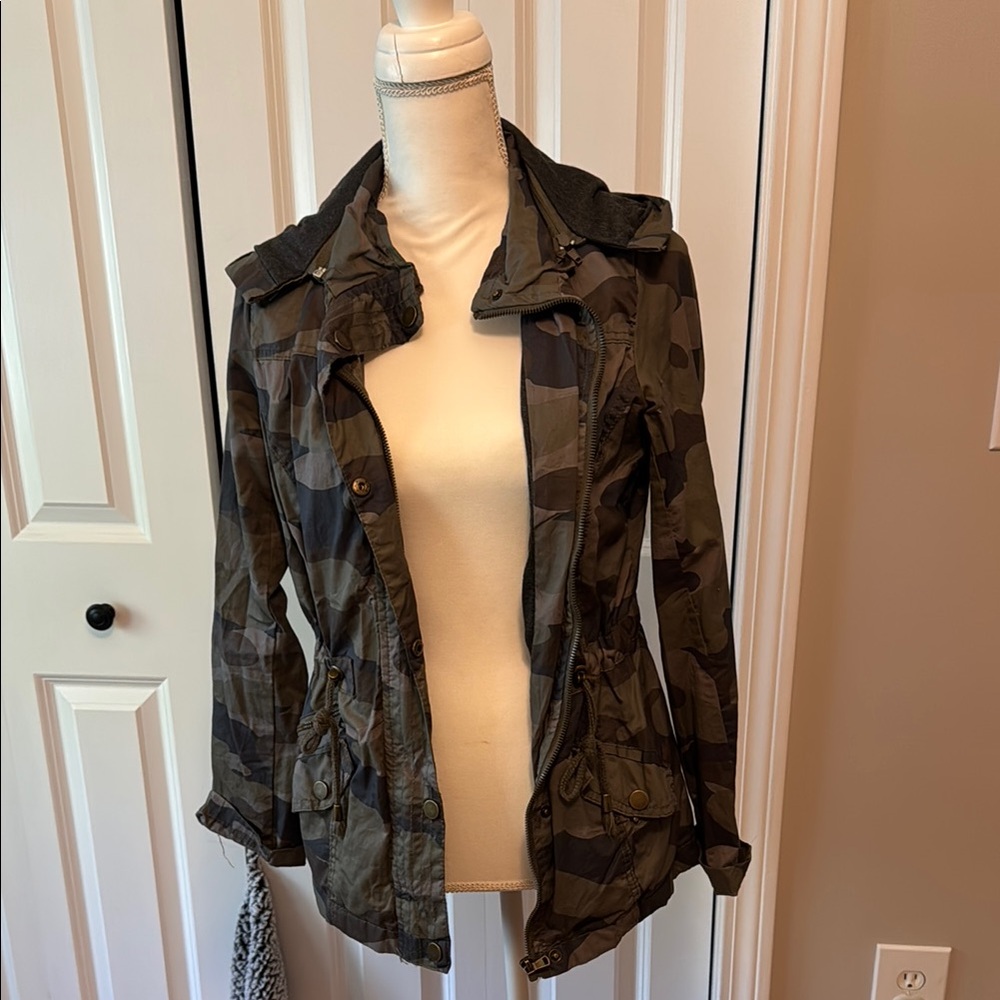 YMI Green and Brown Utility Jacket with Tailored Fit